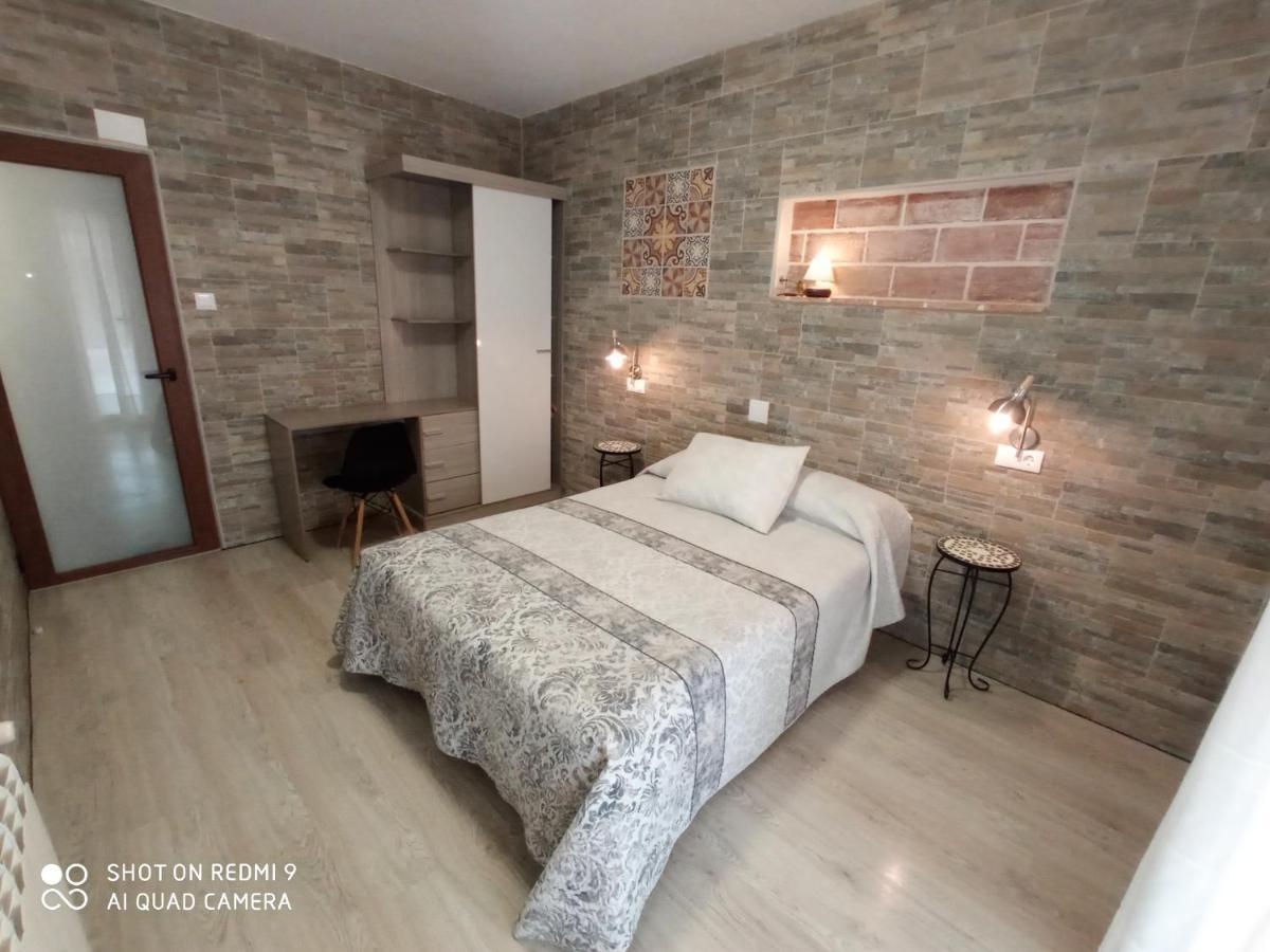 Apartamentos La Casona De Ezcaray Con Terrazas Y Patios Individuales Eksteriør billede