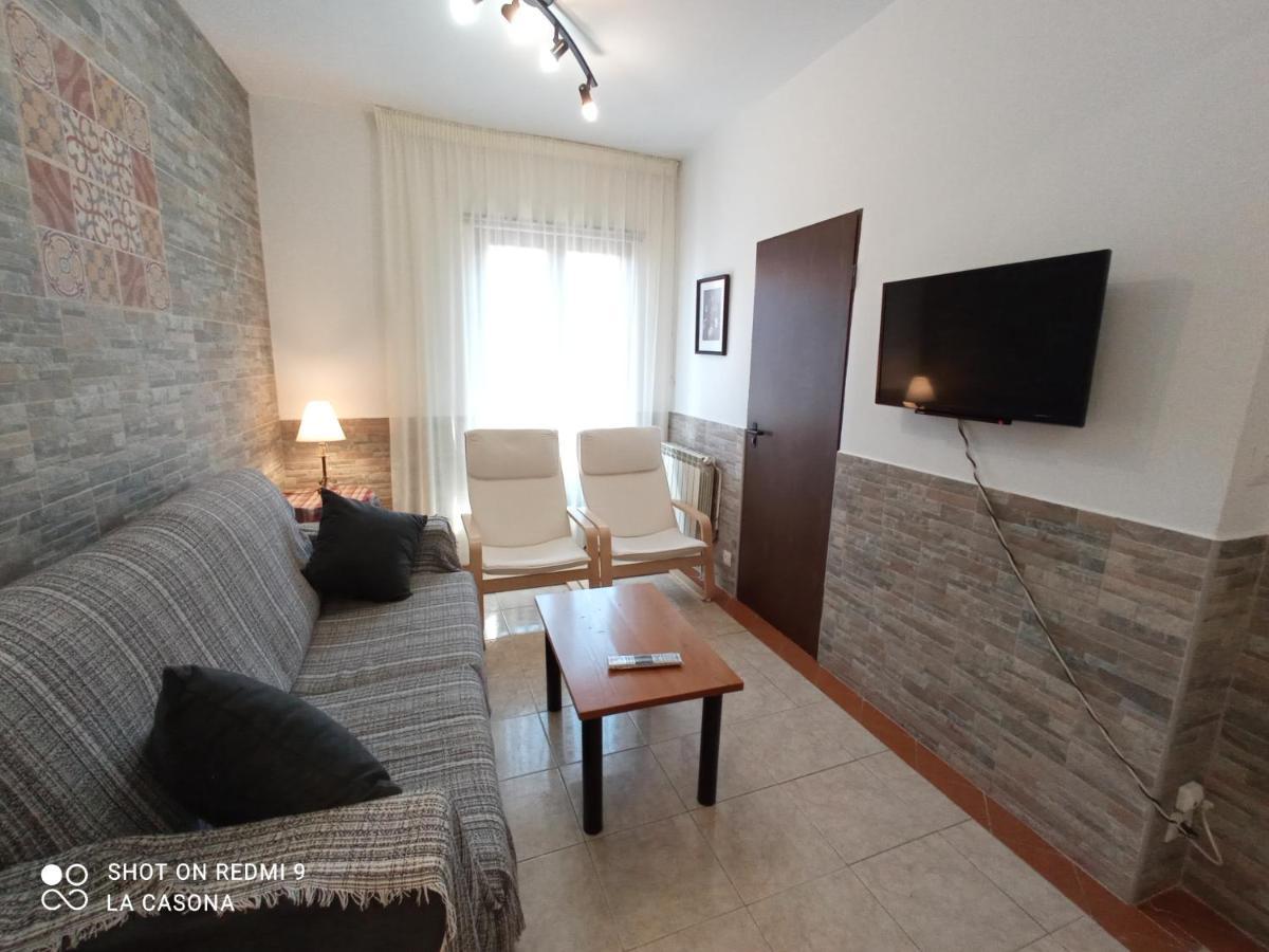Apartamentos La Casona De Ezcaray Con Terrazas Y Patios Individuales Eksteriør billede