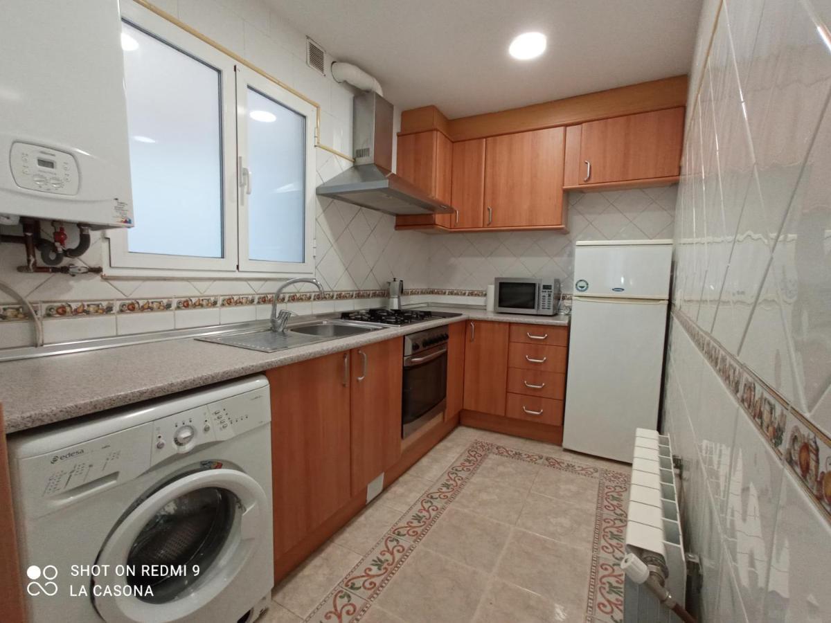 Apartamentos La Casona De Ezcaray Con Terrazas Y Patios Individuales Eksteriør billede